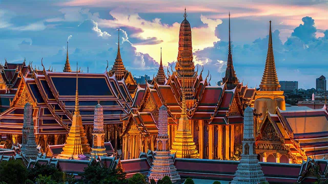 Tout savoir sur le Grand Palais de Bangkok