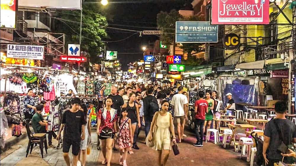 marche de nuit khao san road destination bangkok