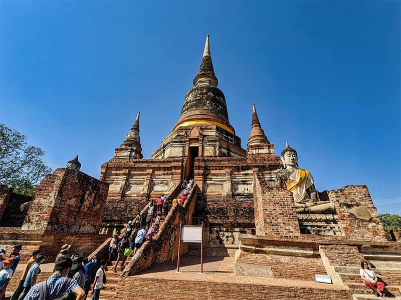 Wat Yai Chai Mongkhon